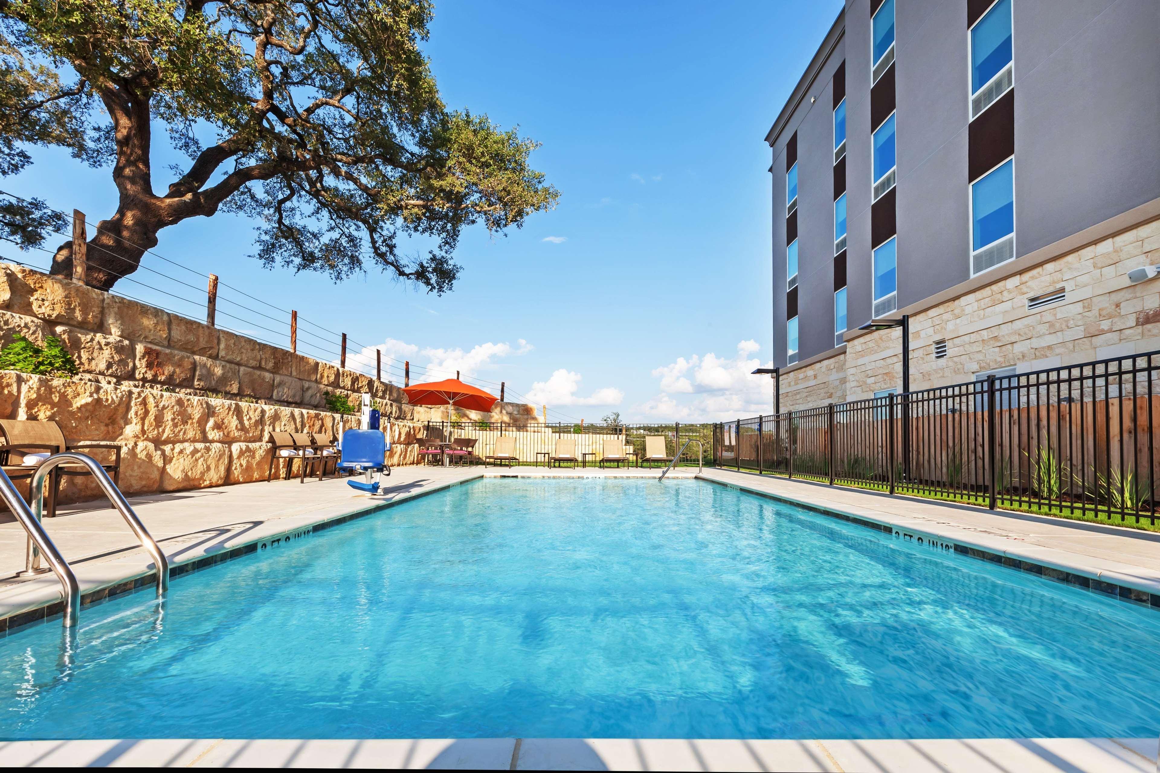 Hampton Inn By Hilton Bulverde Texas Hill Country Buitenkant foto